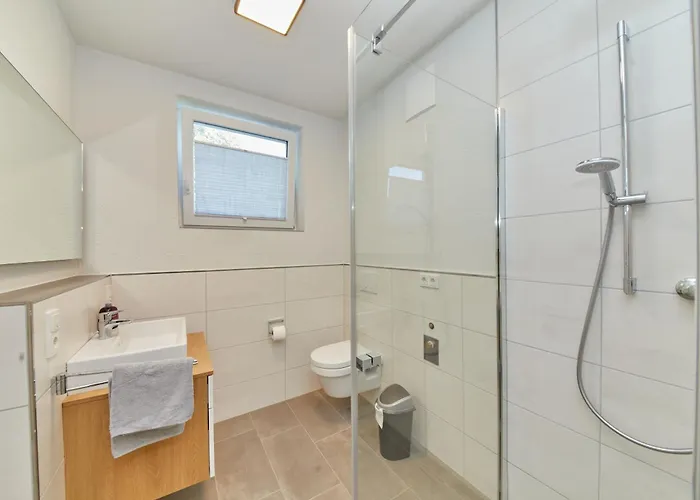 Henri ベルンカステル・クース